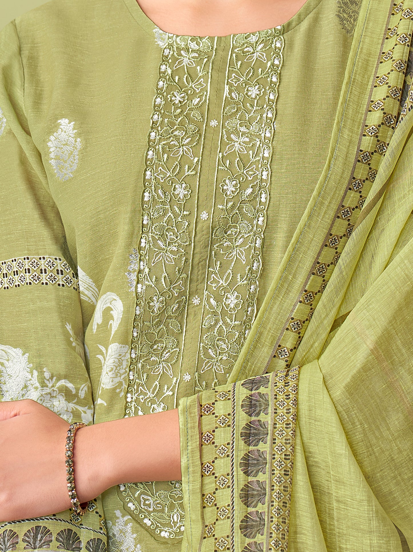 ISHA GREEN Pure Linen Jacquard Suit Set with Handwork Elegance