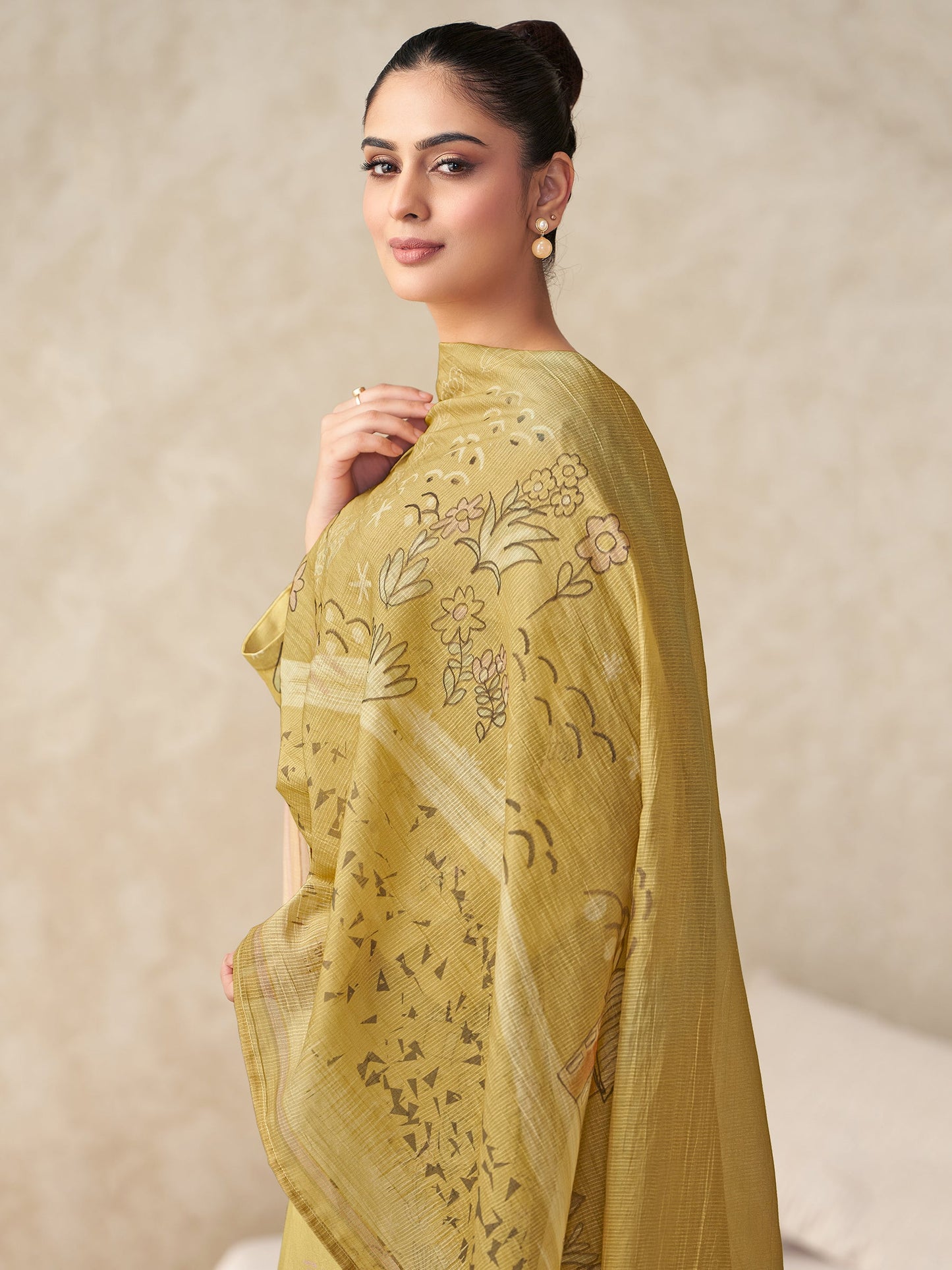 Suhani Majestic Pure Italian Satin Kurta Set with Dupatta
