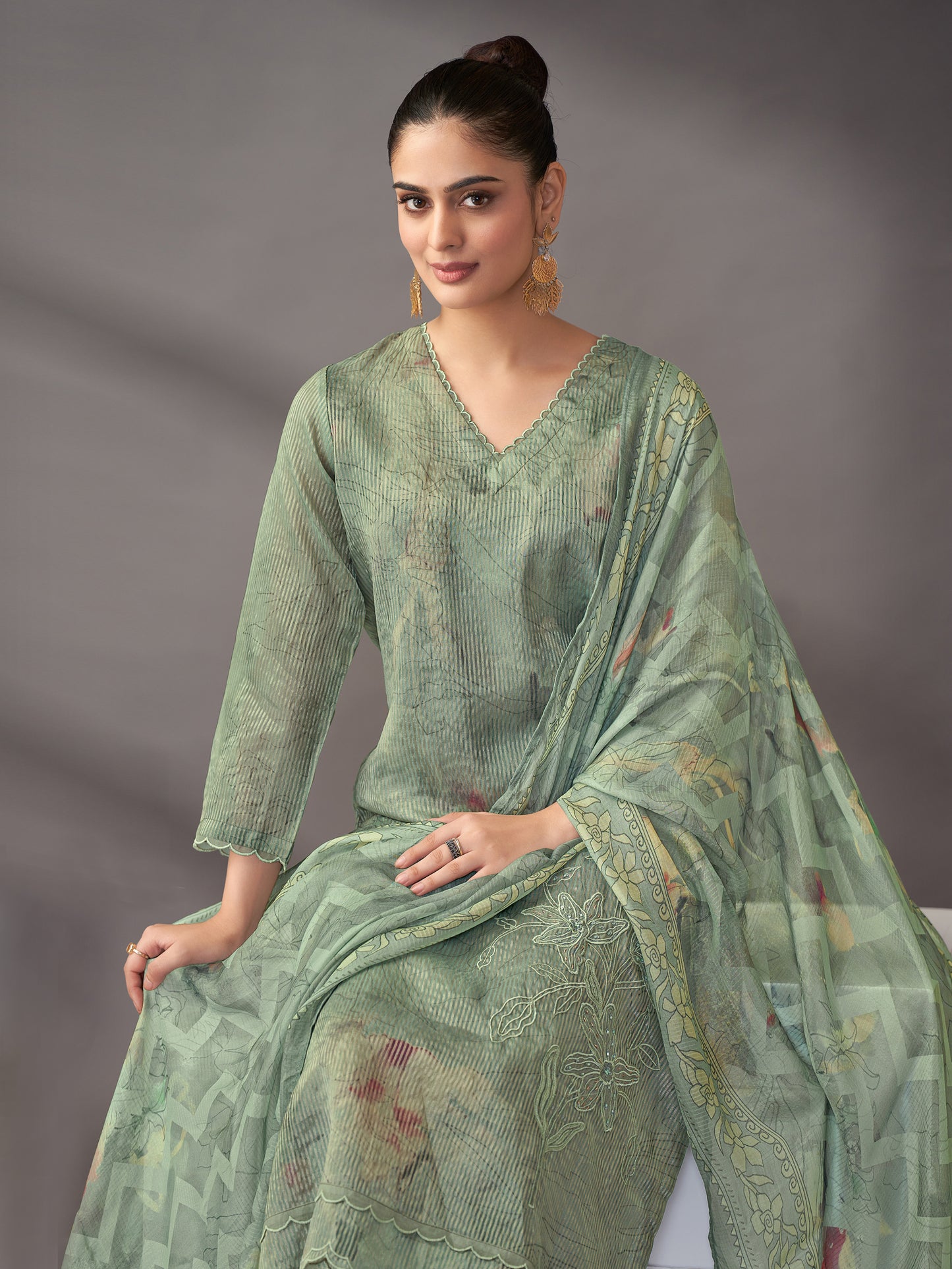 Riva Majestic Pure Silk Jari Kurta Set with Dupatta