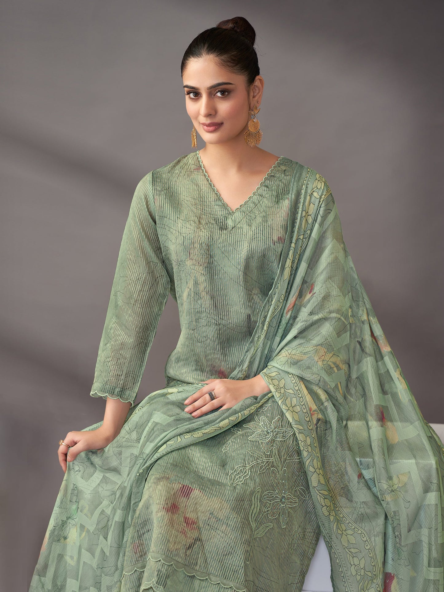 Riva Luxe Pure Silk Jari Kurta Set with Dupatta