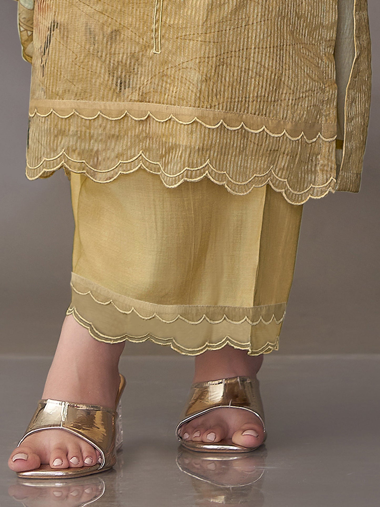 Riva Luxe Pure Silk Jari Kurta Set with Dupatta