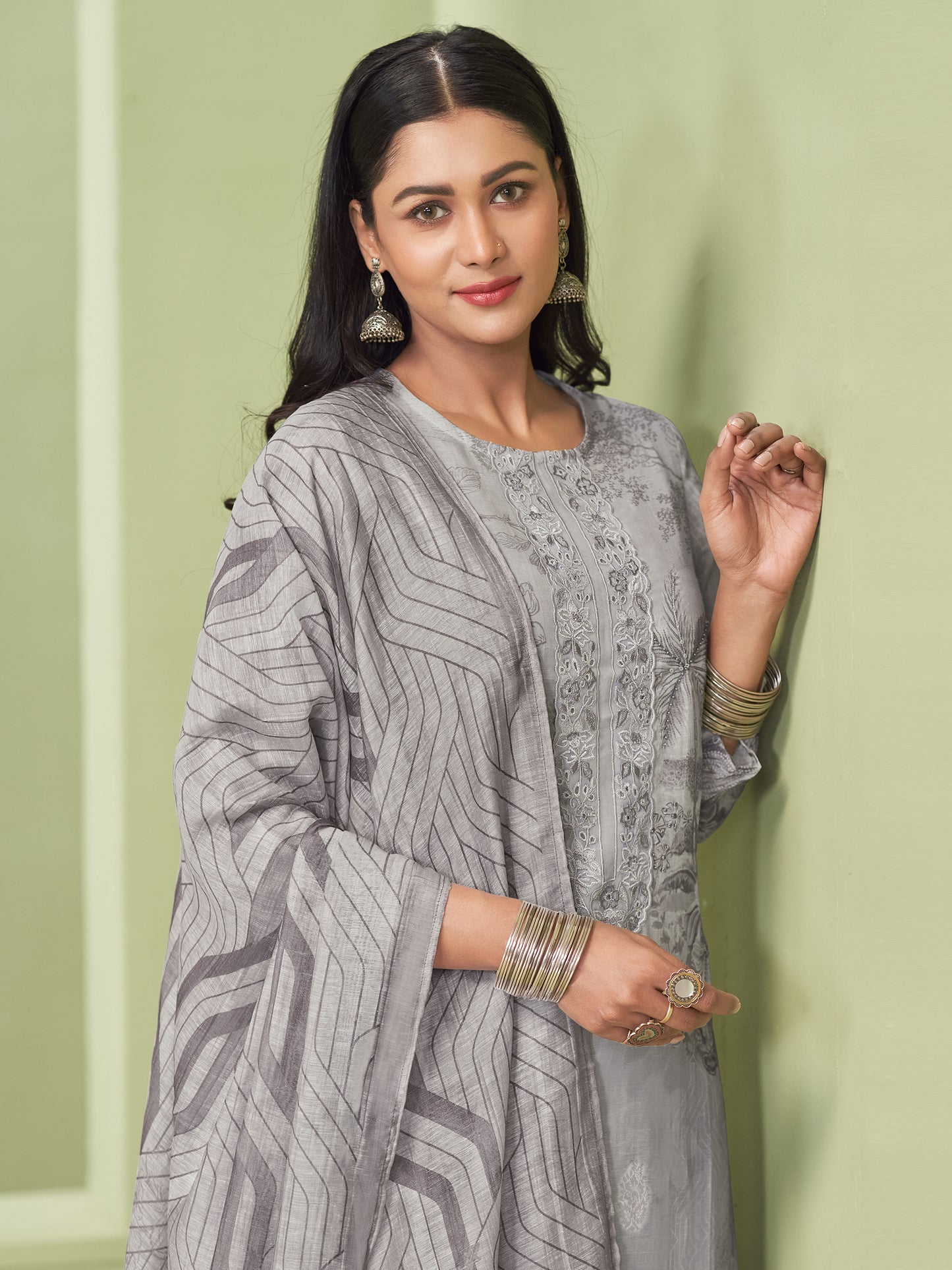 TRIPTI CHARCOL GREY Pure Linen Jaquard Suit Set with Eligant Fancy Handwork