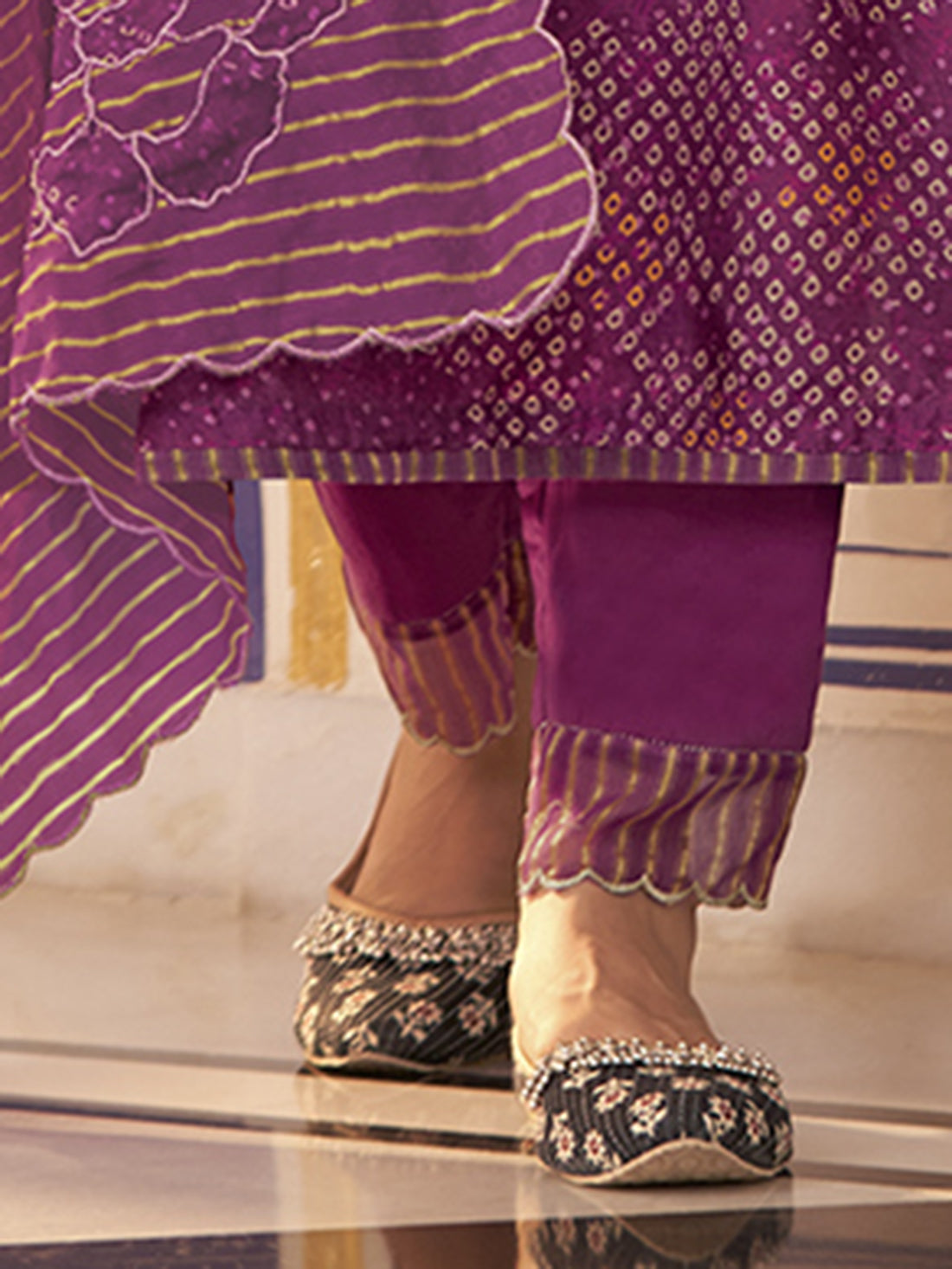MEGHA Wine Muslin Suit Set With Handwork Threadle With Embroidery Work