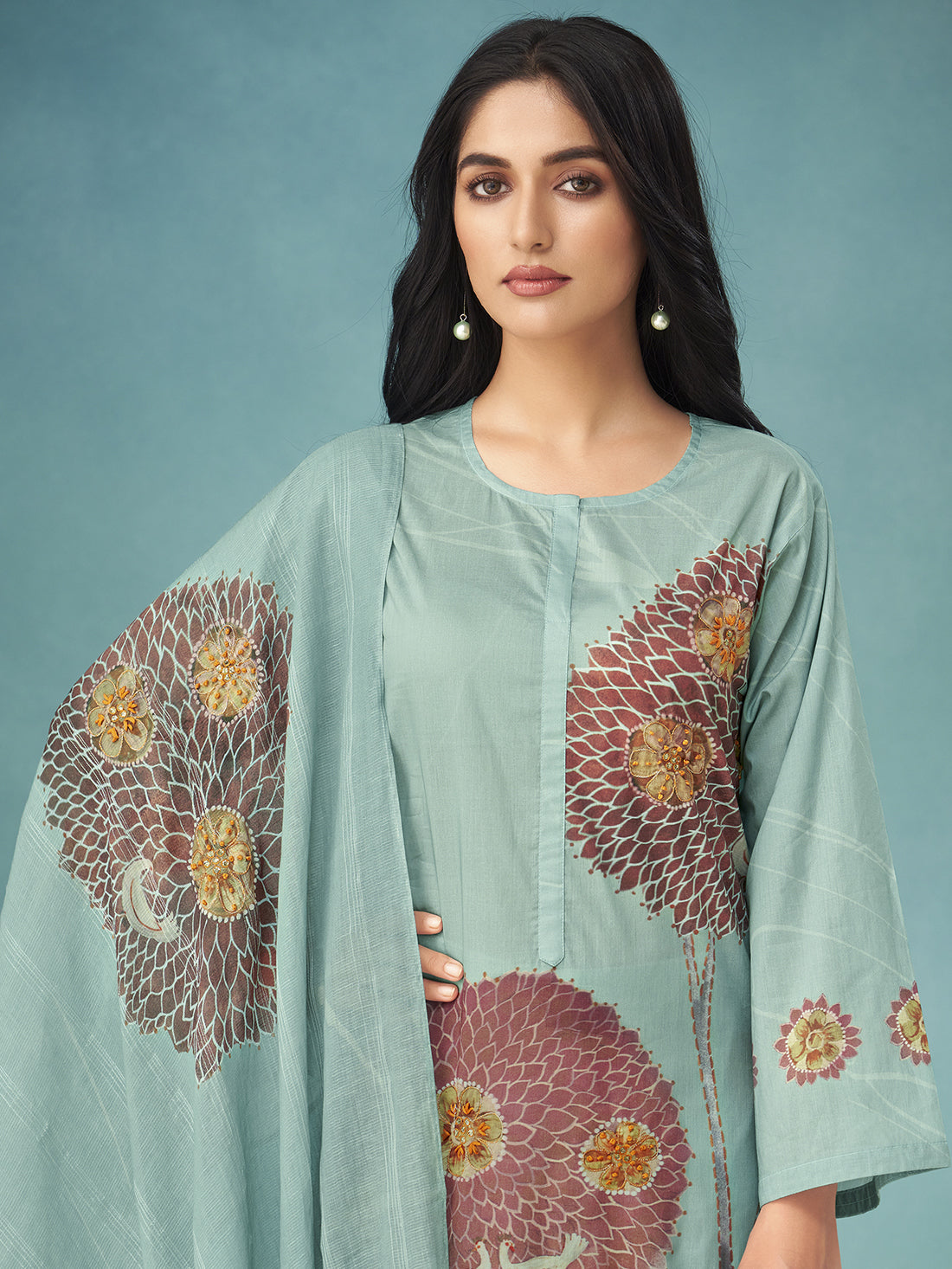 SWAN ICELAND Metallic Rama Pure Dhakamal Suit Set With Hand work