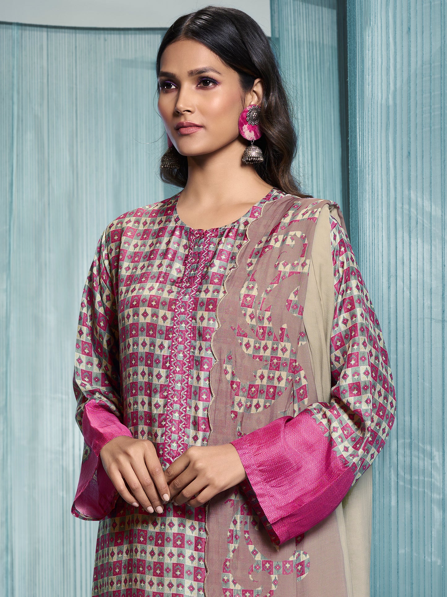 JANVI Soft Pink Pure Muslin Suit Set with Delicate Embroidery