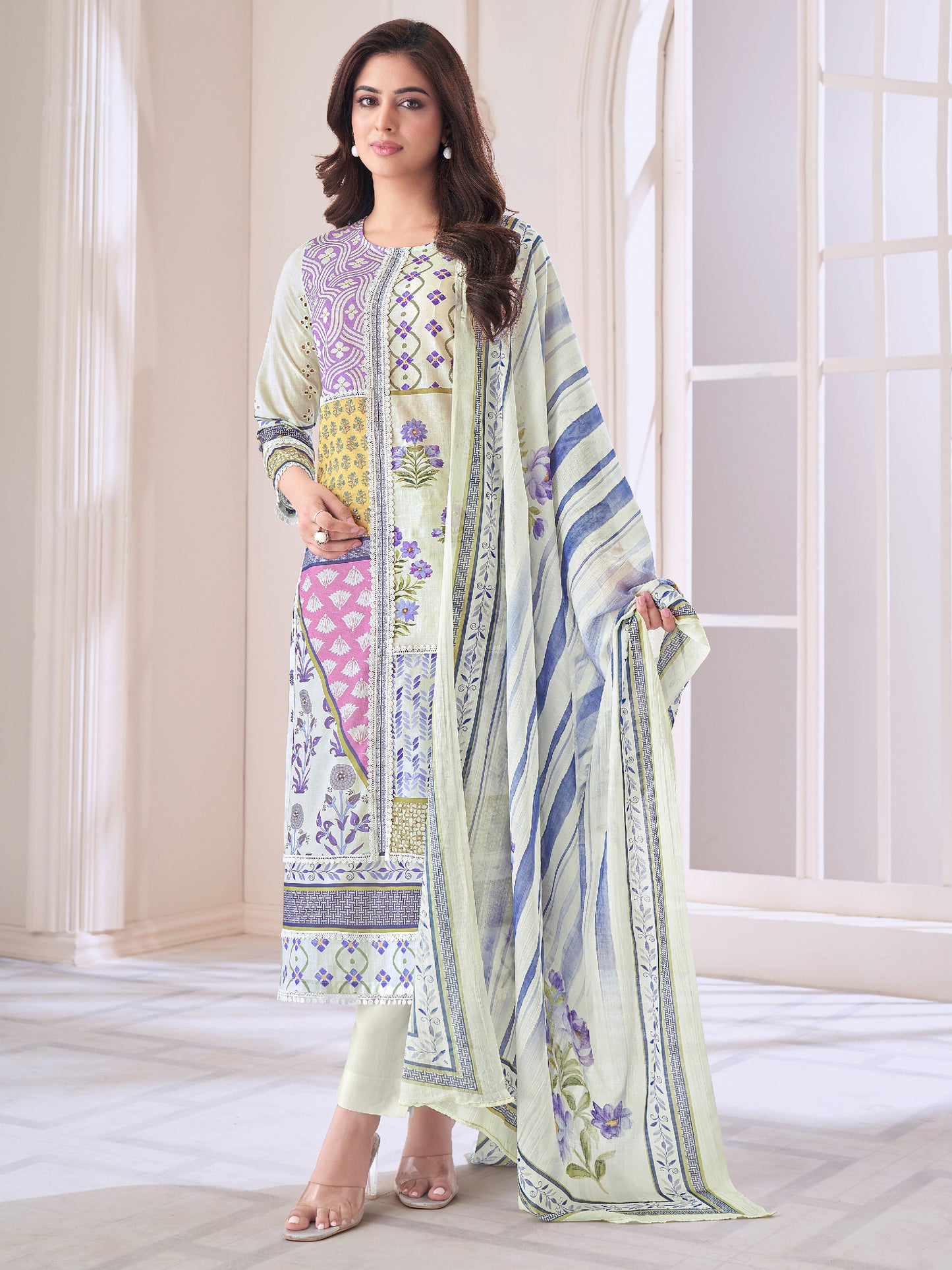 JUHI CREAM Pure Cotton Suit Set with Elegant Handwork