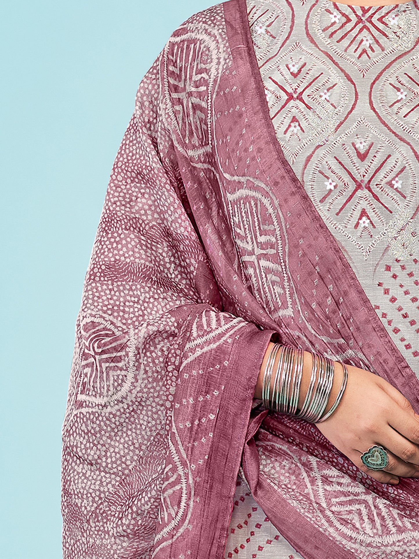 SAMREEN LIGHT GREY Pure Linen Jaquard Suit Set with Stunning Fancy Handwork