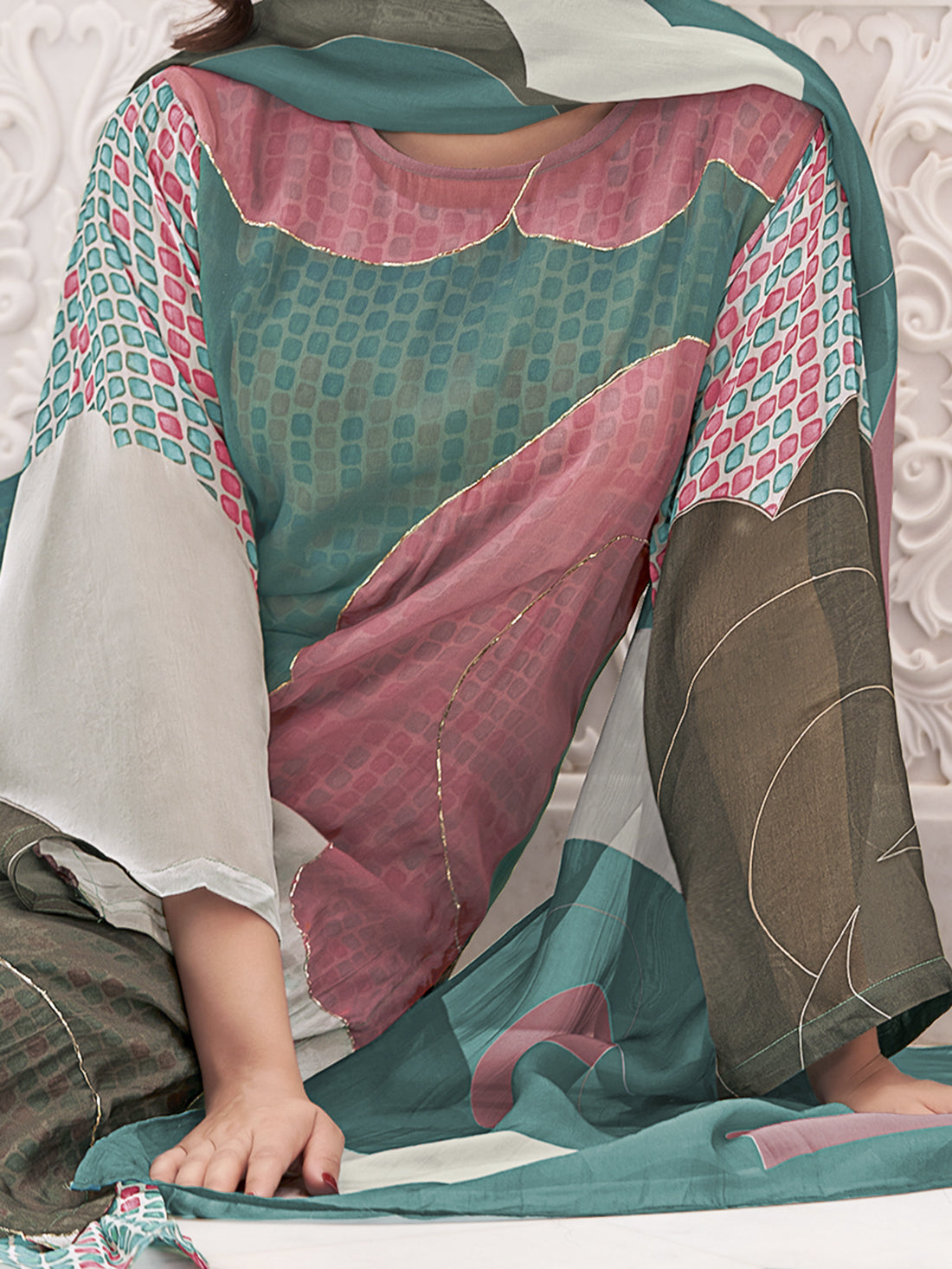 RIHALA Rama Green Martin Orgenza Suit Set With Hand work