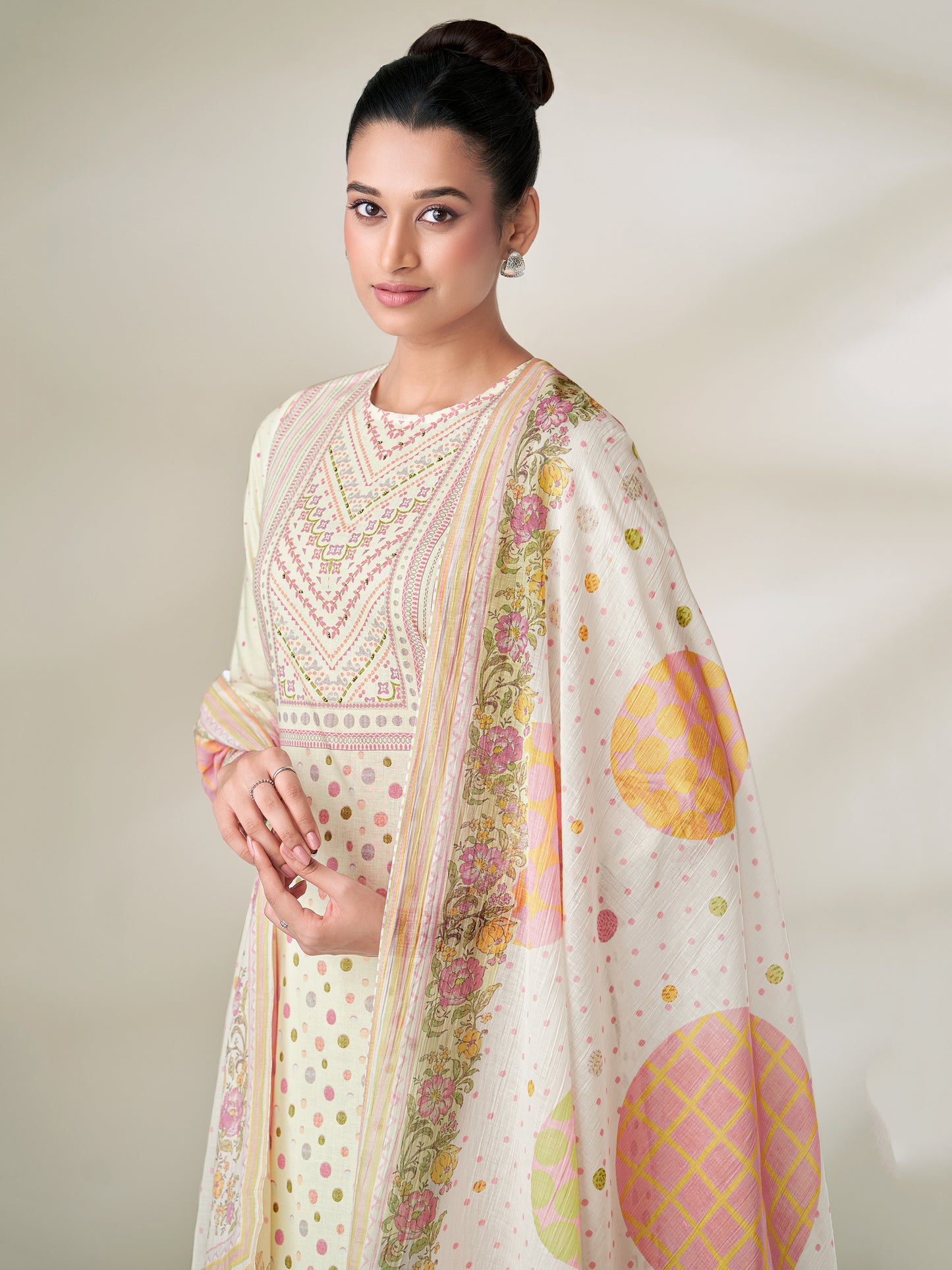 SHWET LIGHT CREAM Pure Cotton Suit Set with Handwork Elegance