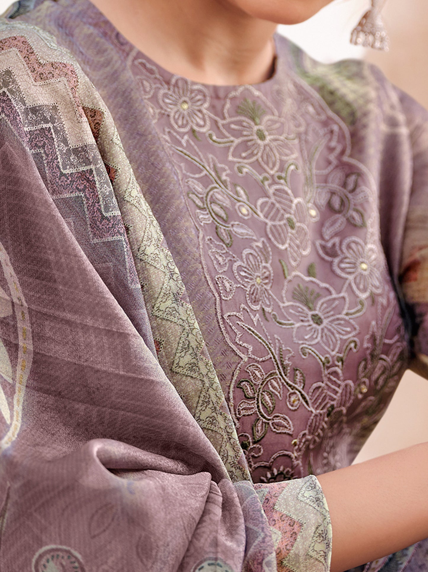 HAYAT VIOLET Organza Tissu Jaquard Unstitched Set With Fancy Handwork And Embroidery