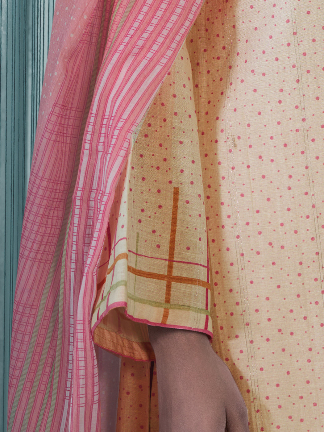 Lakeer Pink Pure Viscose Linen Unstitched Set with Elegant Handwork