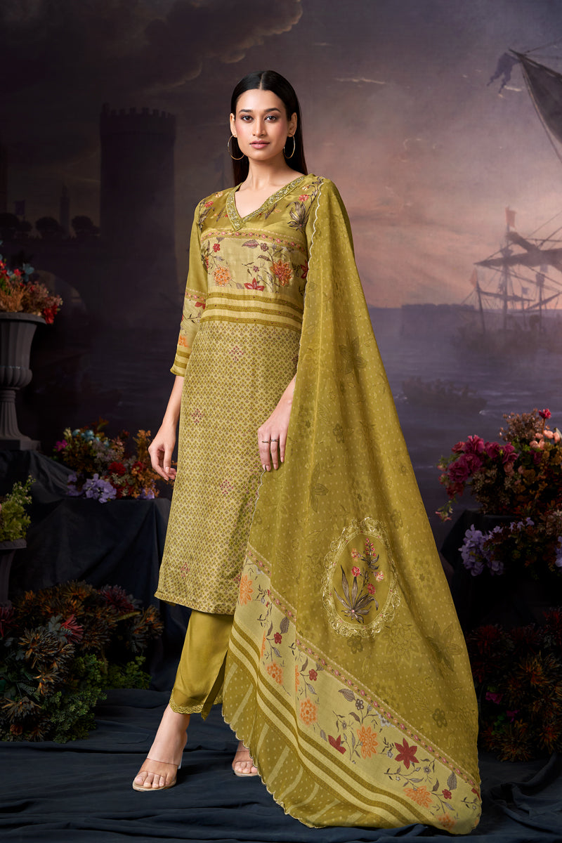 Nazakat Luxe Pure Habutai Silk Kurta Set with Dupatta