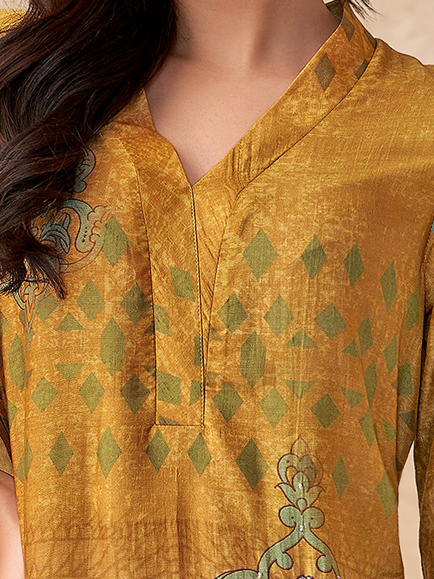 Chand Raat Royal Pure Muslin Silk Kurta Unstitched Set With Dupatta