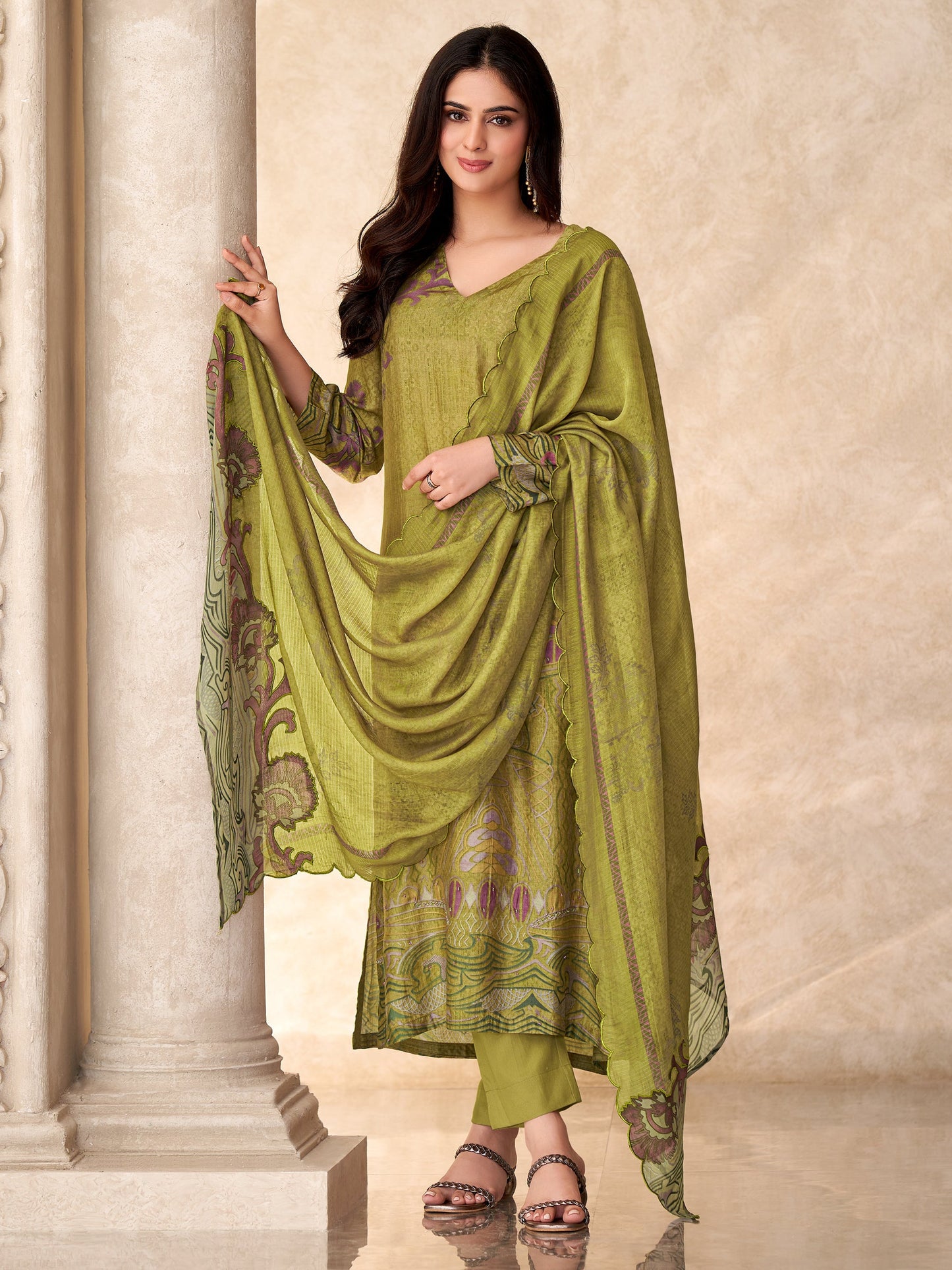 Chand Raat Classic Pure Muslin Silk Kurta Unstitched Set With Dupatta