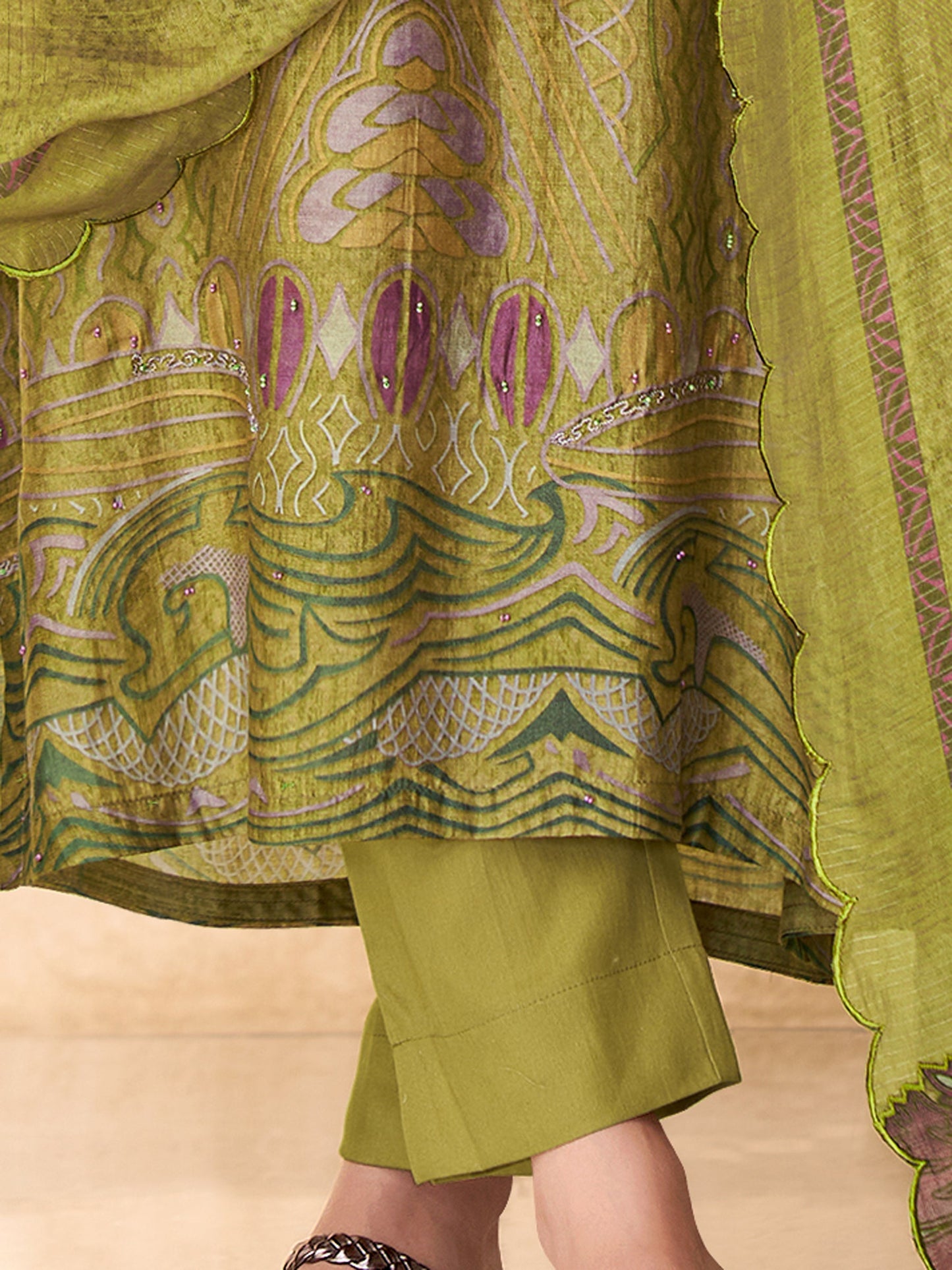 Chand Raat Charm Pure Muslin Silk Kurta Unstitched Set With Dupatta