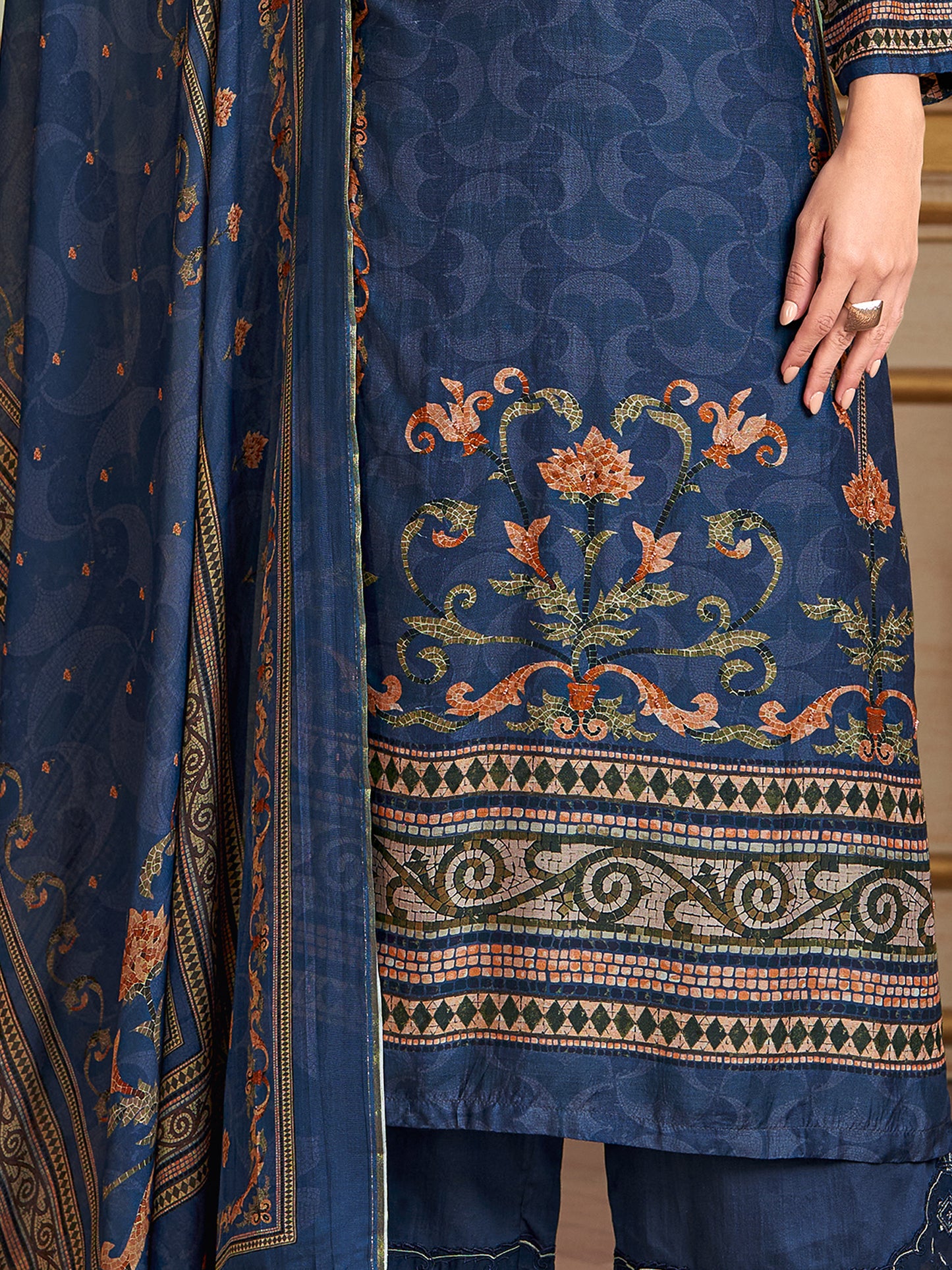 Saaj Elite Pure Muslin Silk Kurta Set with Dupatta