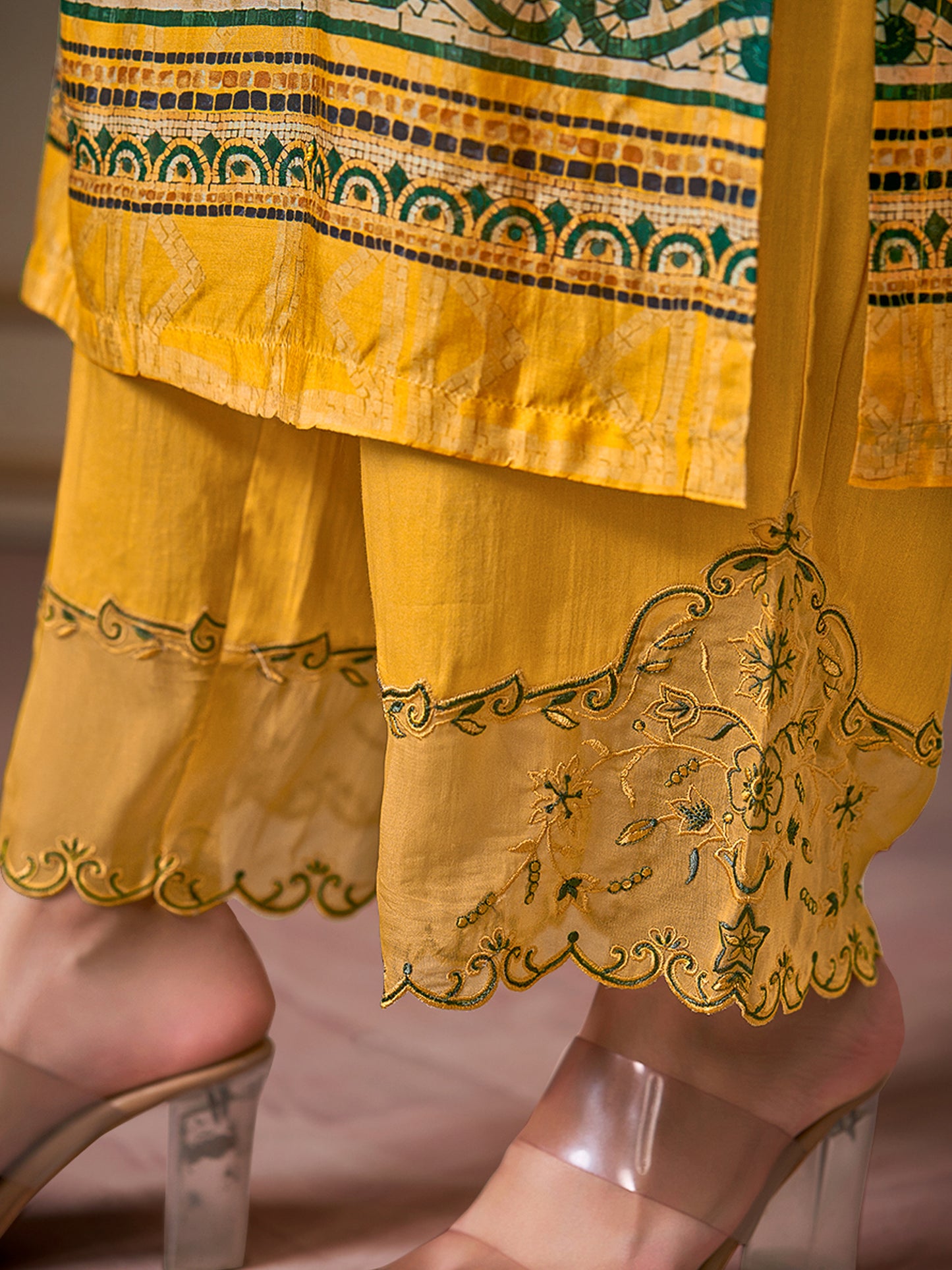 Saaj Elite Pure Muslin Silk Kurta Set with Dupatta