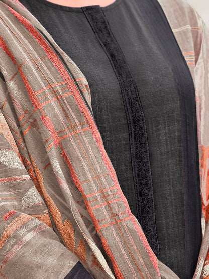 Noor Black Pure Cotton Suit Set with Detailed Handwork