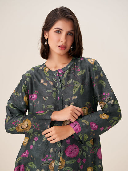 Novara Trendy Digital Print Top