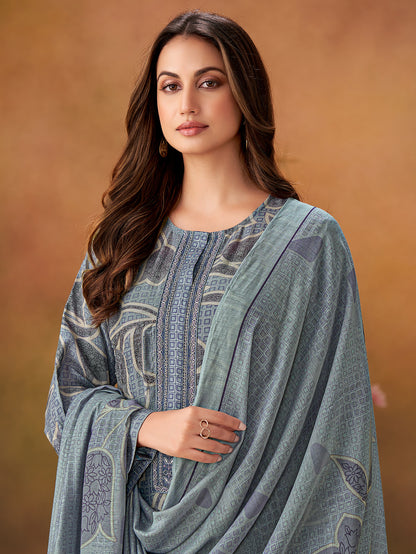 RICHA DUSTY RAMA  Suit  Set With Fancy Handwork