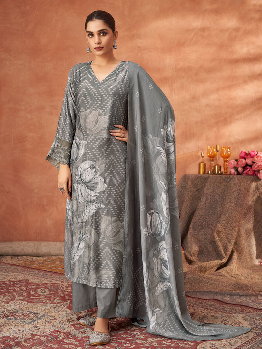 SANVI METALLIC GREY  Muslin SUIT Set With  Handwork &Embroidery Or Threadle